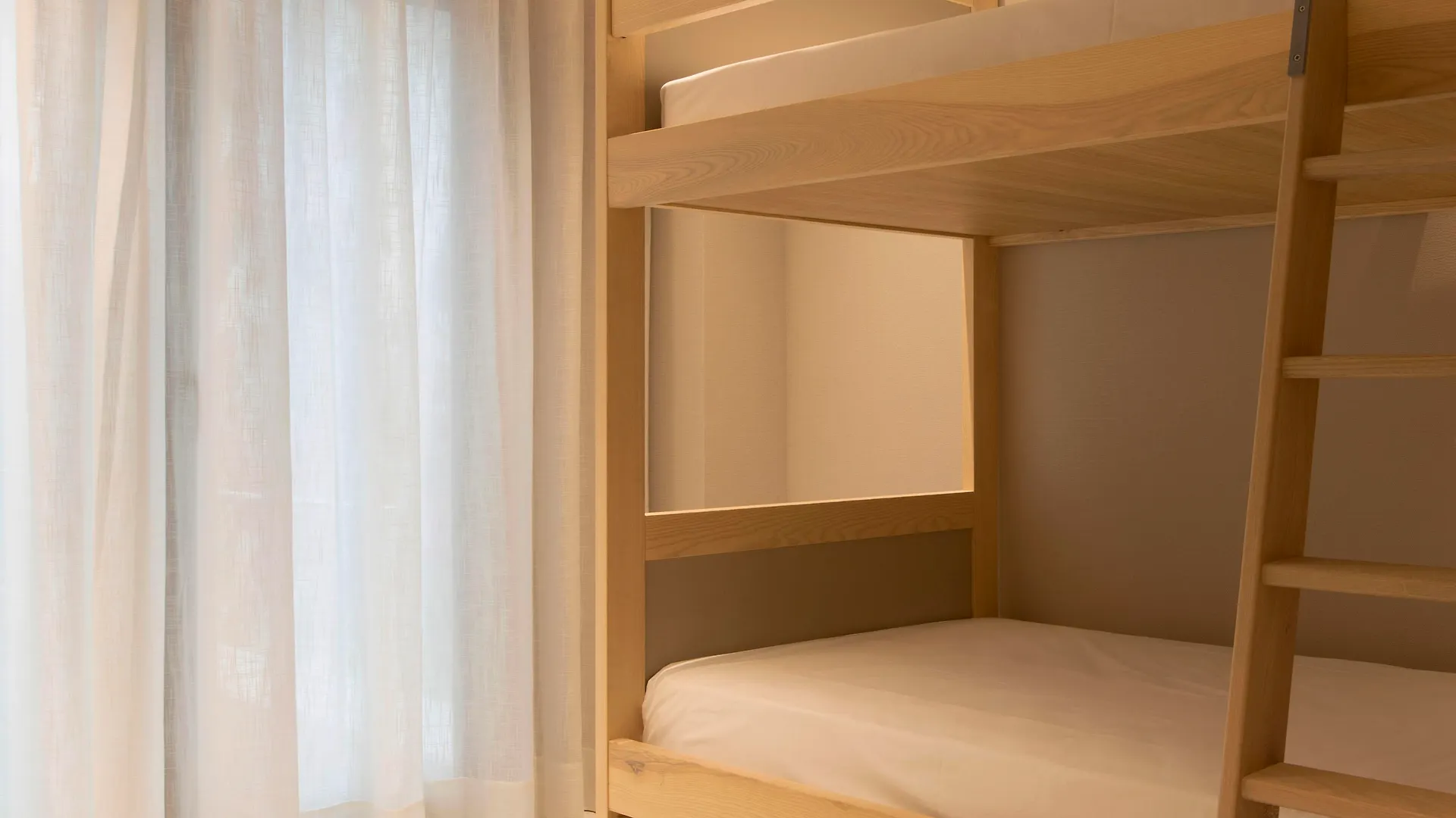 Goodnight Cadiz Apartments 0*,  Spain
